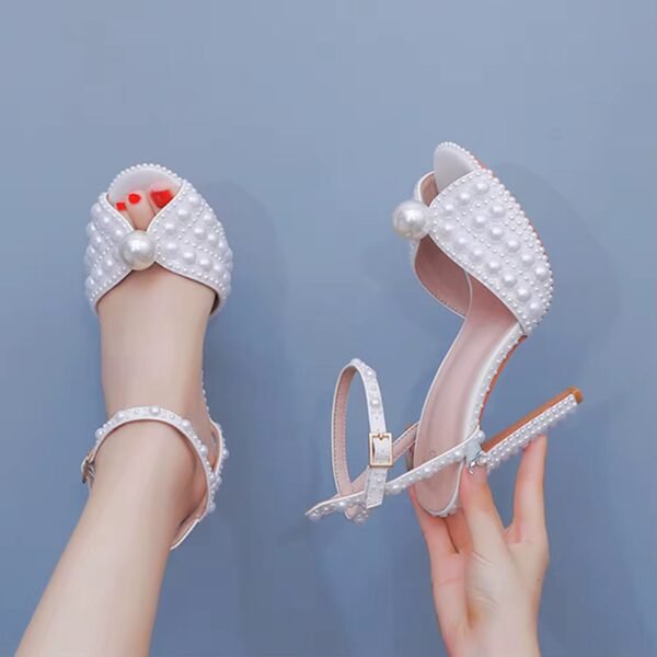 Chaussure perlé