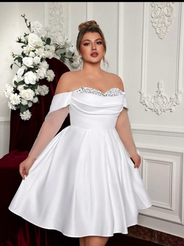 Robe de mariée au genoux – Image 3