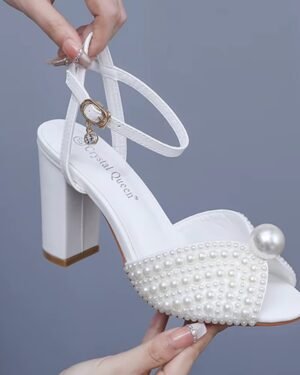 Chaussure de mariee perlé