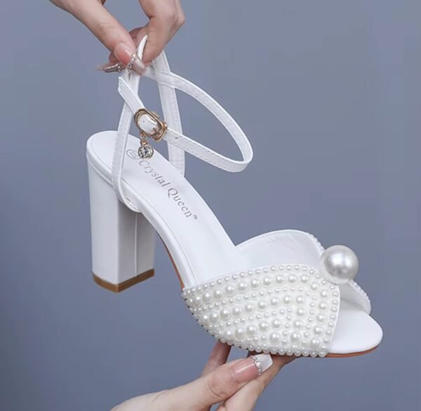 Chaussure de mariee perlé